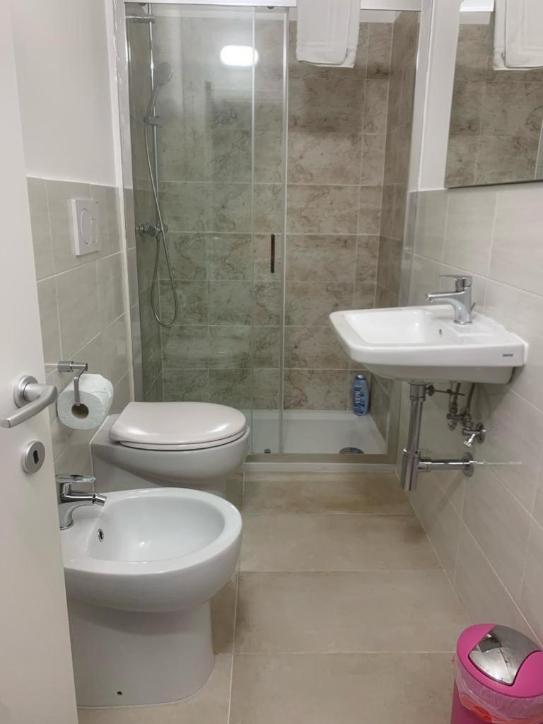 Hotel La Casa Di Gio' Fiumicino Esterno foto